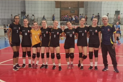 Nova Santa Rosa conquista o quarto lugar na etapa de Quatro Pontes da Copa Lindeiros de Voleibol